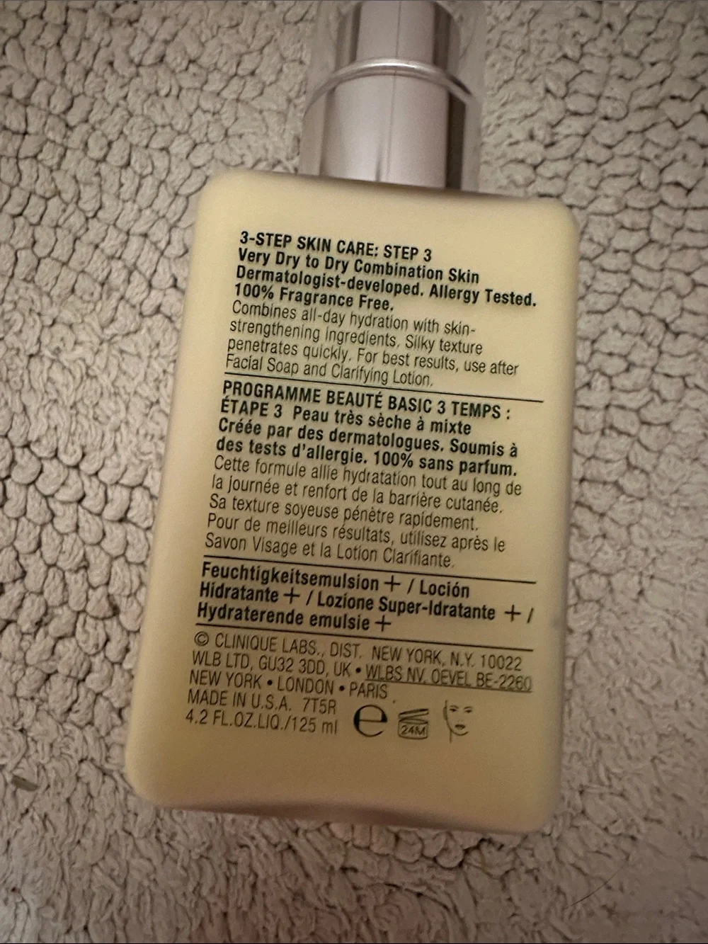 Clinique Dramatically Different Moisturizing Lotion for Dry Skin